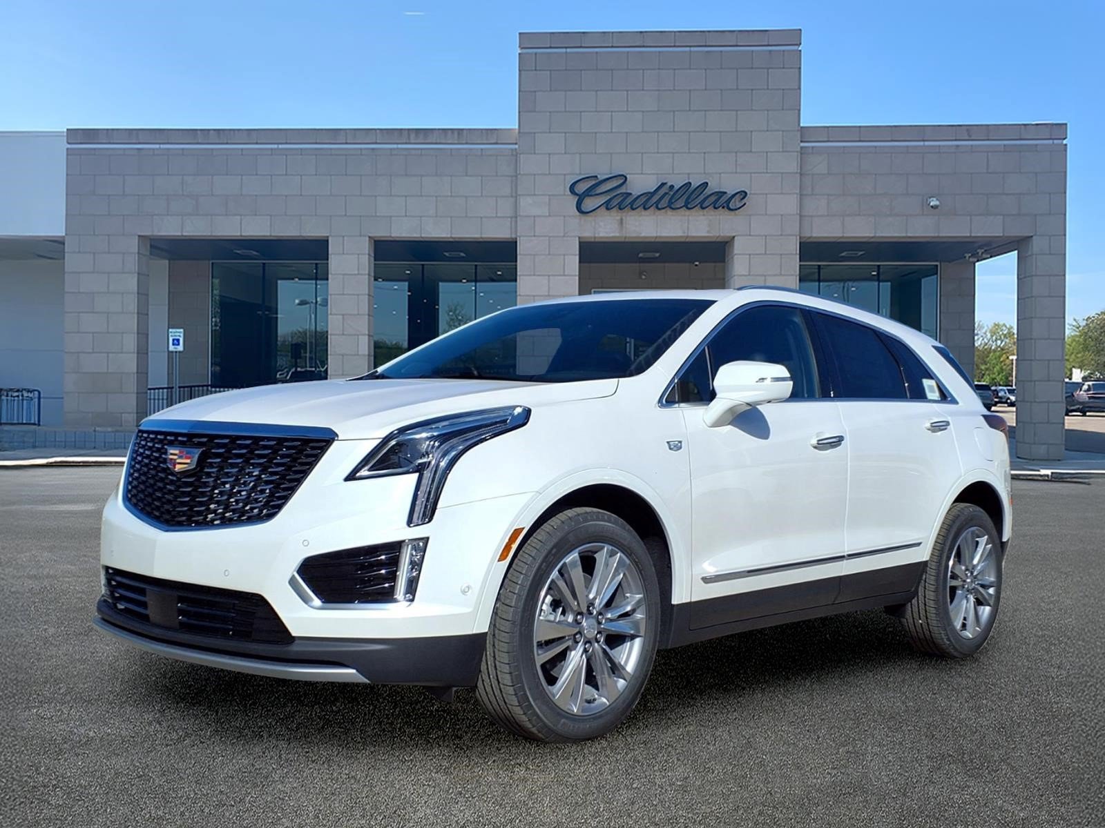 New 2026 Cadillac XT5 Premium Luxury w/ Driver Assist Package
