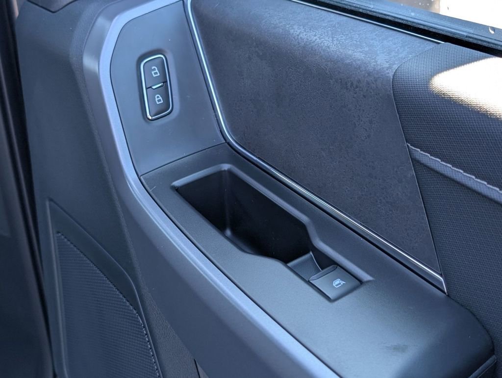 New 2026 Ford F150 XLT w/ Equipment Group 302A MID image 50