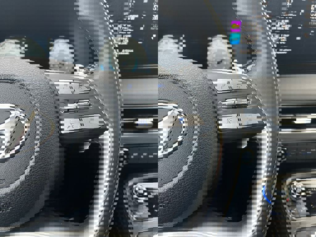 Used 2025 Hyundai Palisade Calligraphy image 18