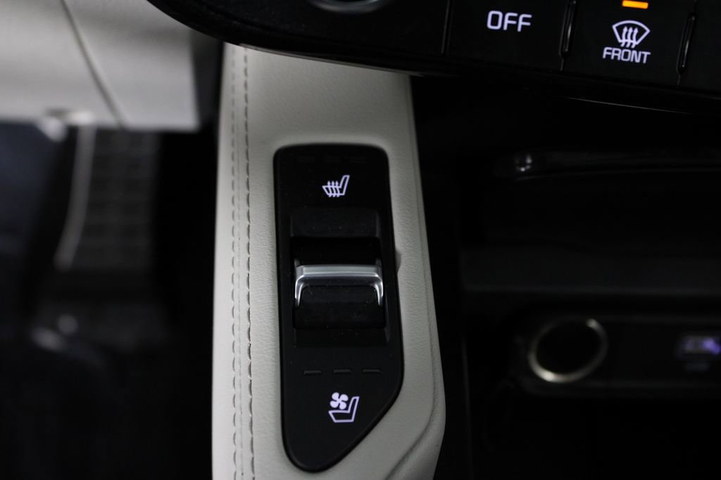 Used 2023 Kia Telluride SX image 23