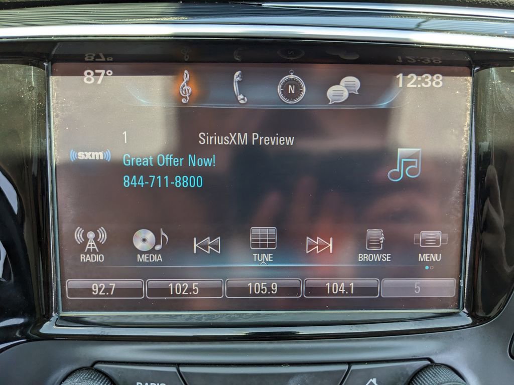 Used 2017 Buick Envision Essence image 28