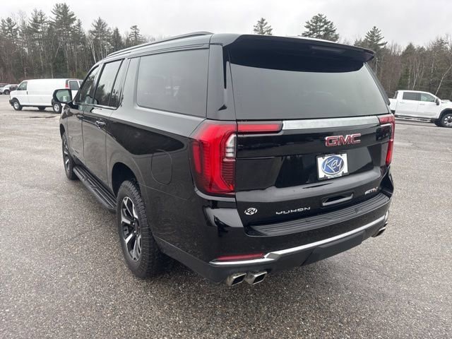 Used 2025 GMC Yukon XL AT4 AWD/4WD image 4