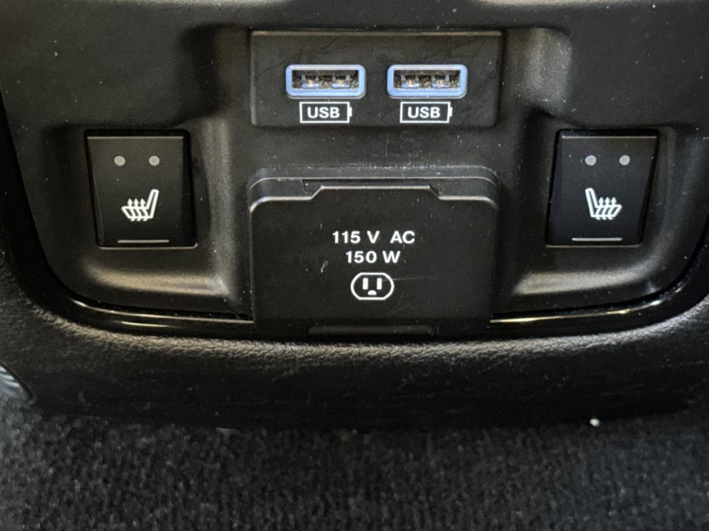 Used 2024 Dodge Durango GT AWD/4WD image 23