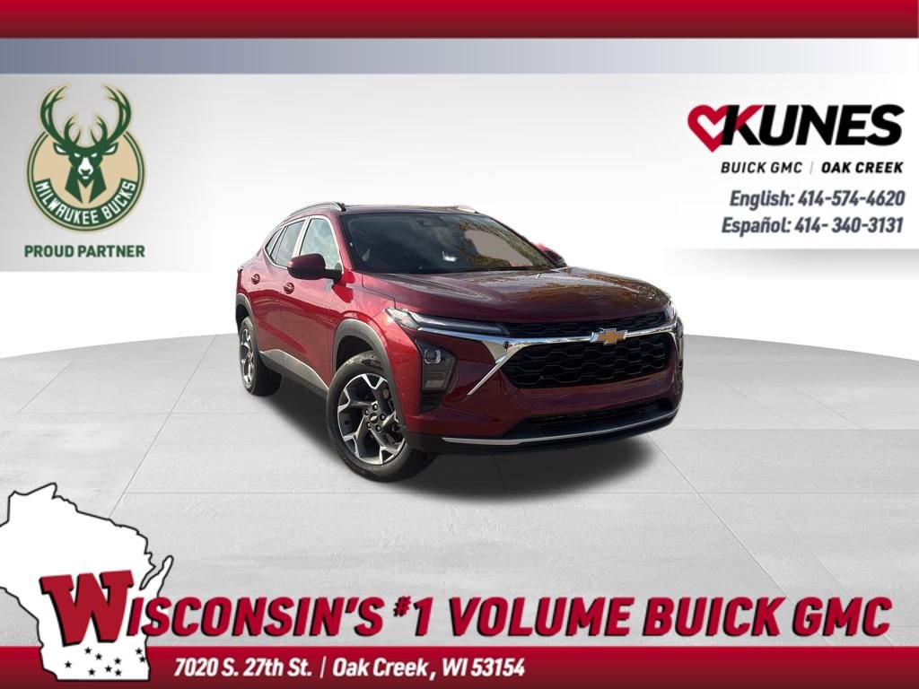 Used 2025 Chevrolet Trax LT