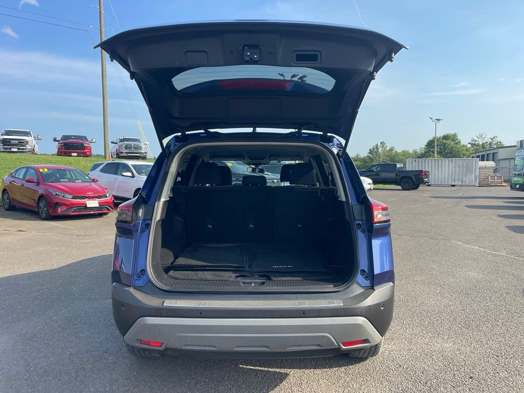 Used 2021 Nissan Rogue SV FWD image 9
