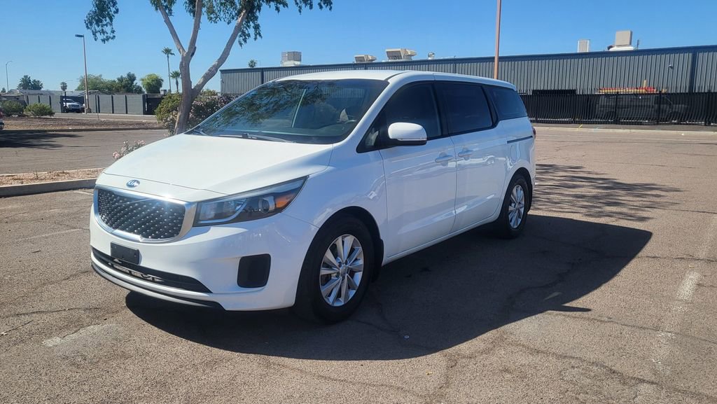 Used 2018 Kia Sedona L image 4