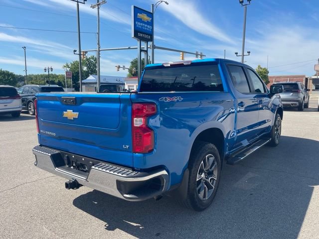 Used 2023 Chevrolet Silverado 1500 LT w/ Protection Package AWD/4WD image 3