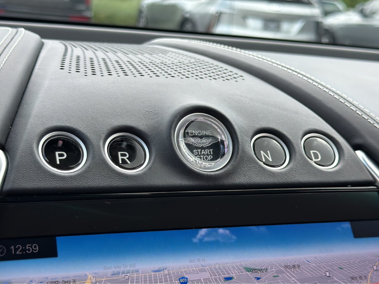 Used 2024 Aston Martin DBX AWD/4WD image 29