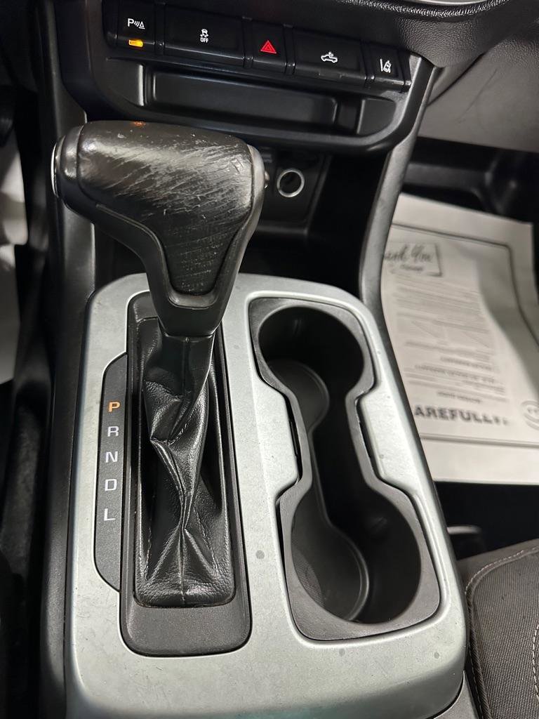 Used 2020 Chevrolet Colorado LT w/ Safety Package image 16