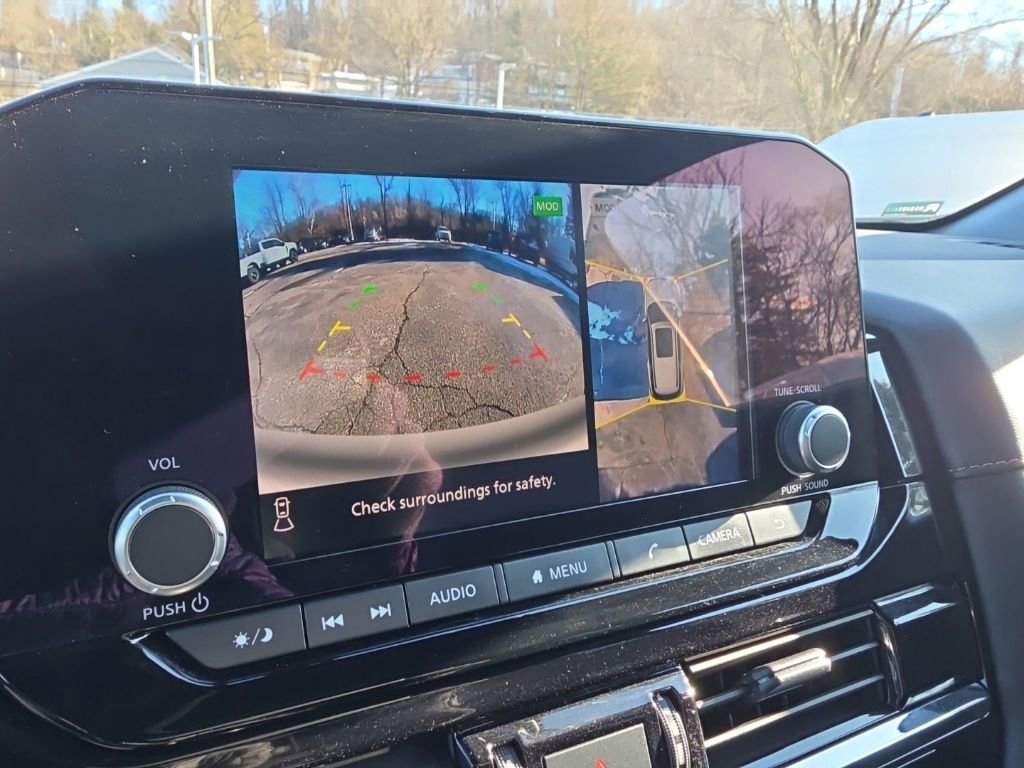 Used 2023 Nissan Pathfinder Rock Creek image 18