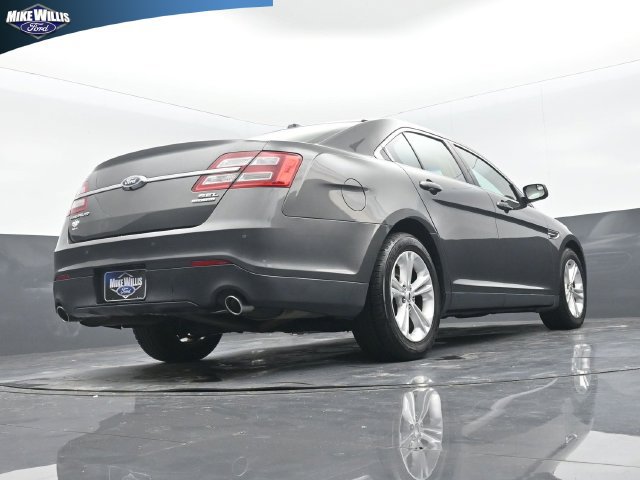 Used 2015 Ford Taurus SEL w/ Equipment Group 201A FWD image 23