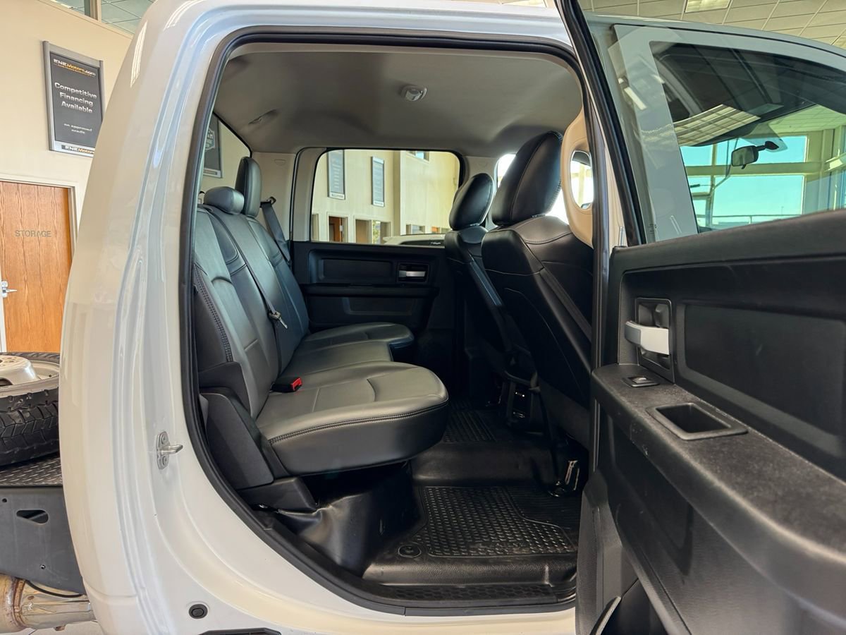 Used 2019 RAM 5500 Tradesman w/ Ambulance Prep Group image 43
