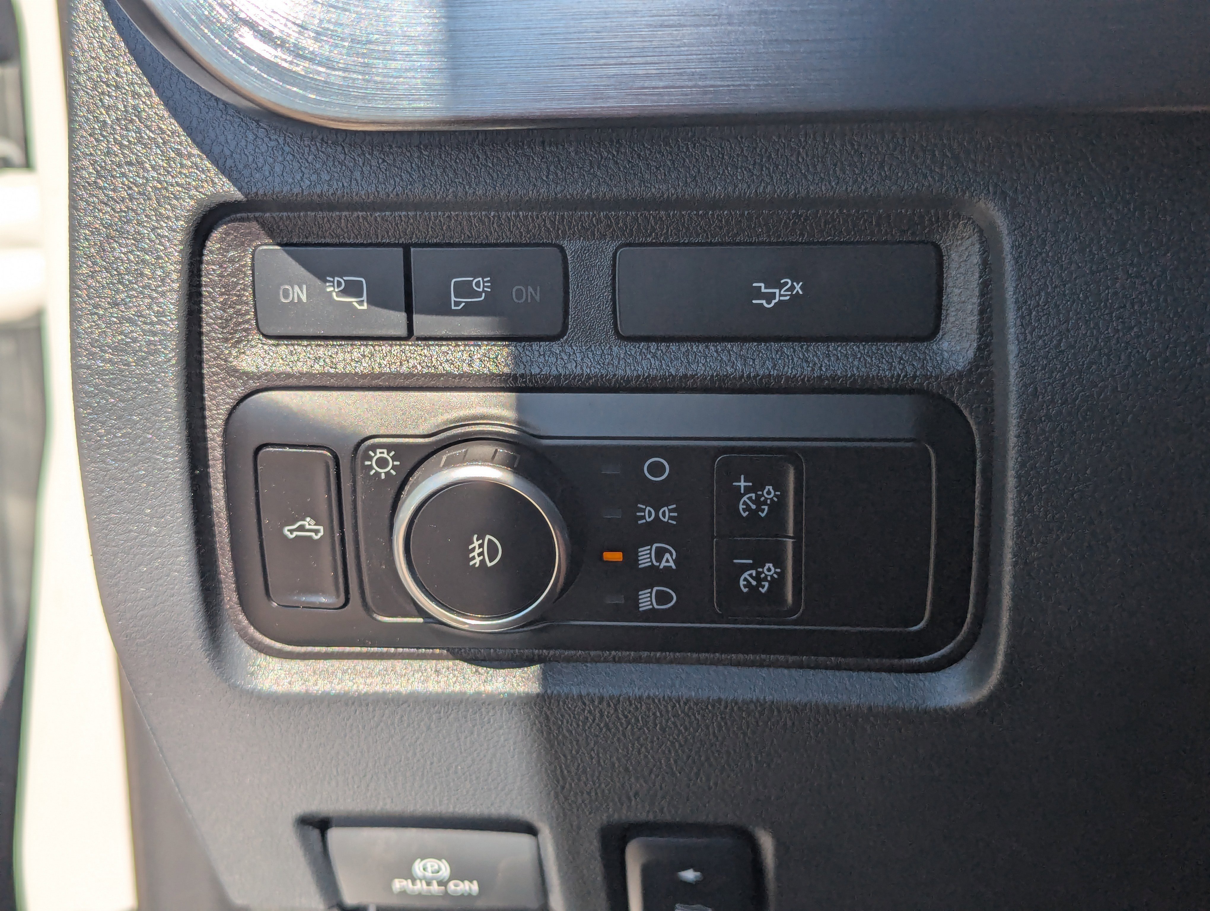 Used 2024 Ford F250 Lariat image 29