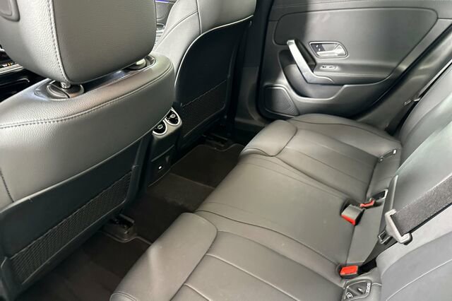 Certified 2025 Mercedes-Benz CLA 250 image 13
