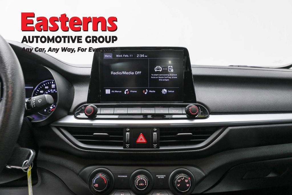 Used 2023 Kia Forte LXS image 12