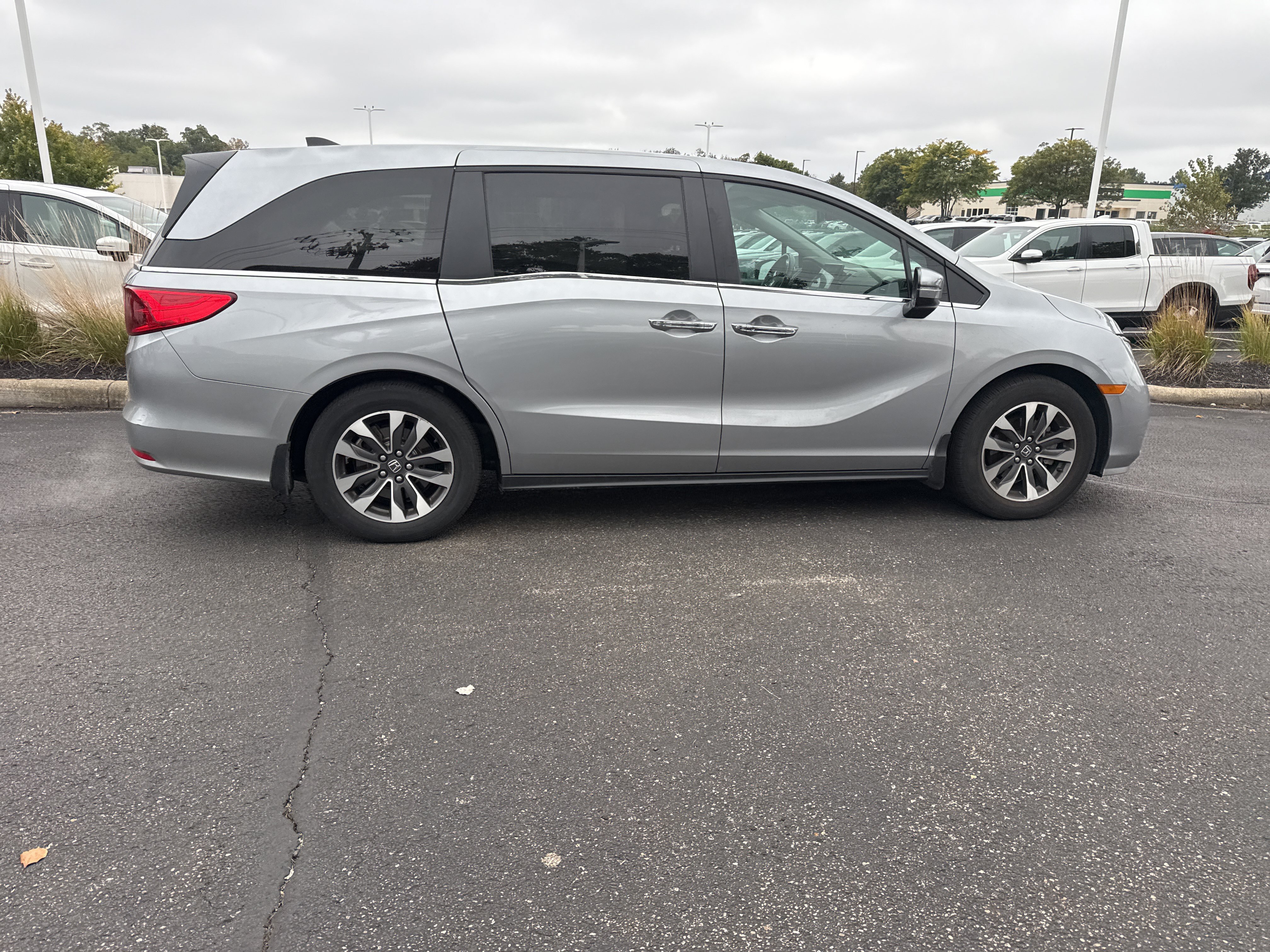 Used 2024 Honda Odyssey EX-L image 24