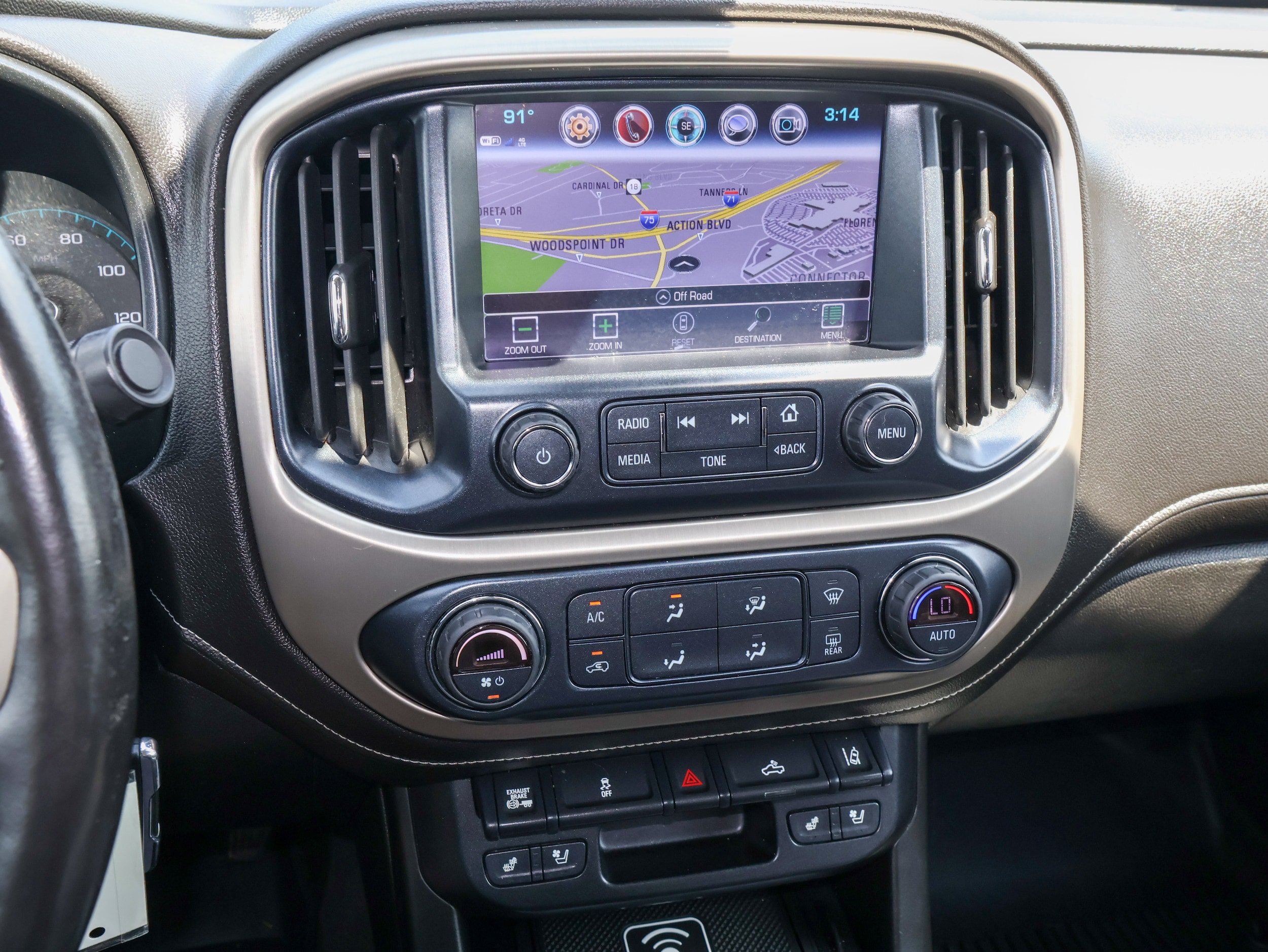 Used 2018 GMC Canyon Denali AWD/4WD image 18