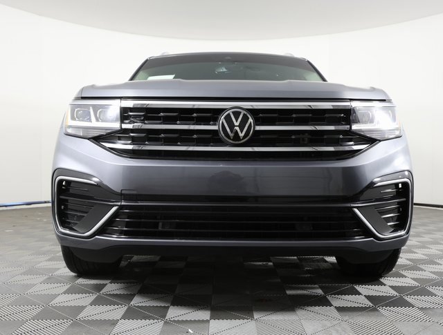 Used 2021 Volkswagen Atlas SEL R-Line image 2