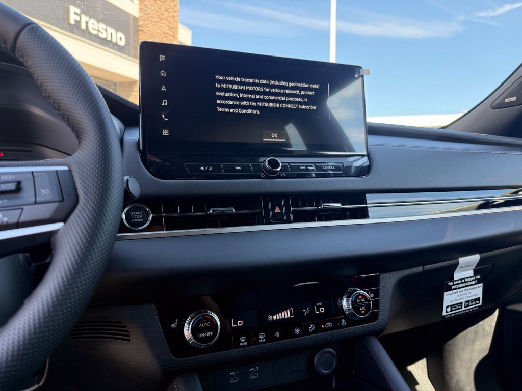 New 2026 Mitsubishi Outlander LE FWD image 23
