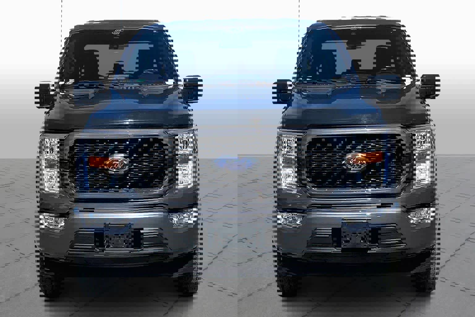 Used 2022 Ford F150 XL w/ STX Appearance Package image 4