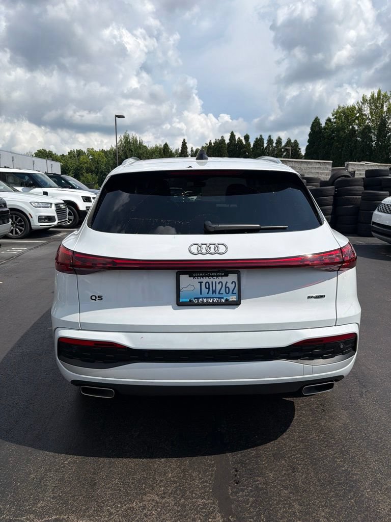 Used 2025 Audi Q5 Premium w/ Convenience Package AWD/4WD image 8