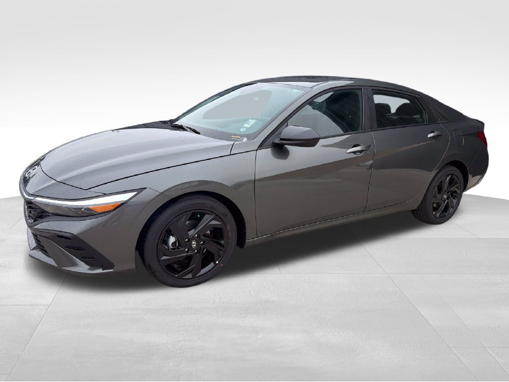 New 2026 Hyundai Elantra SEL Sport