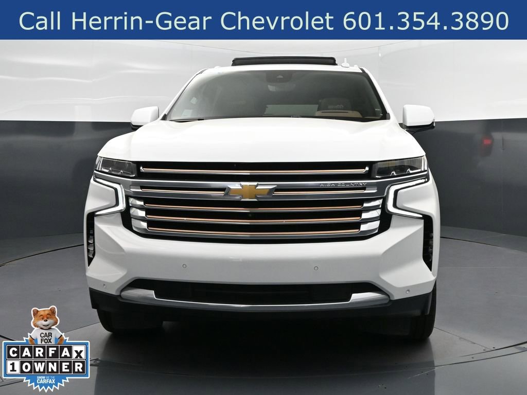Used 2023 Chevrolet Suburban High Country image 10