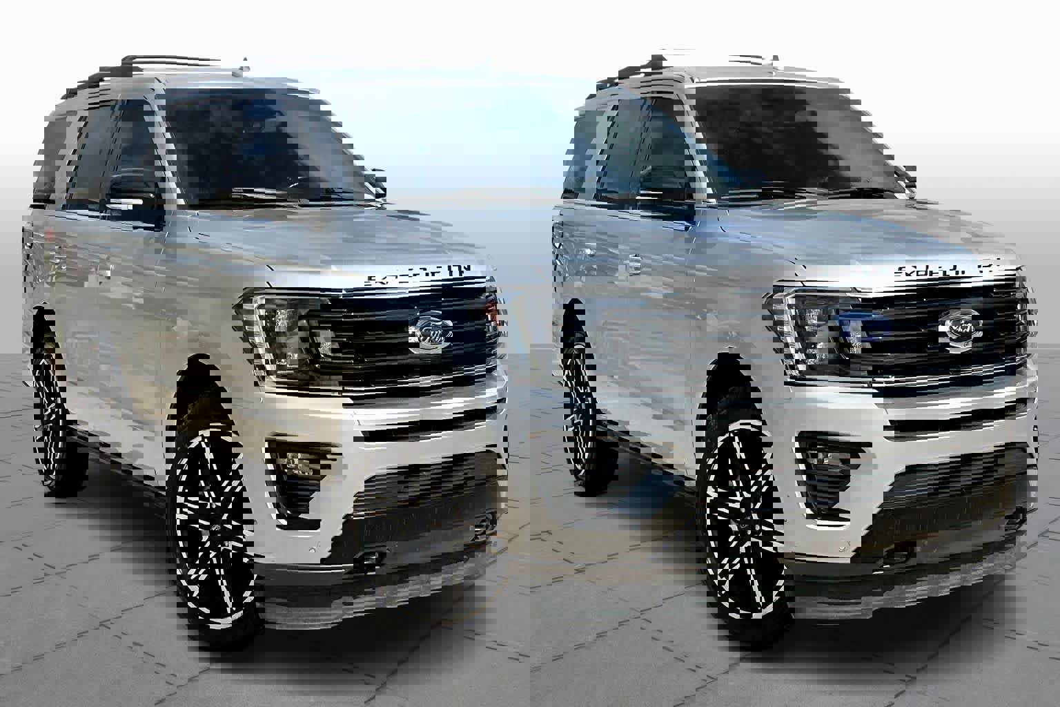 Used 2019 Ford Expedition Limited w/ Equipment Group 303A image 3