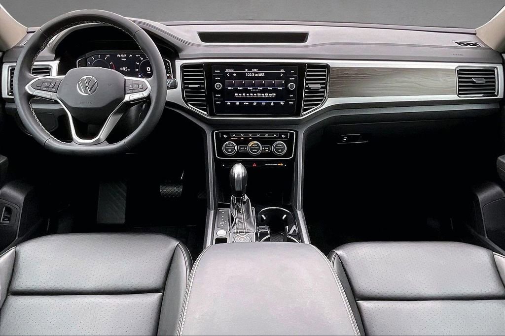 Used 2023 Volkswagen Atlas SE image 7