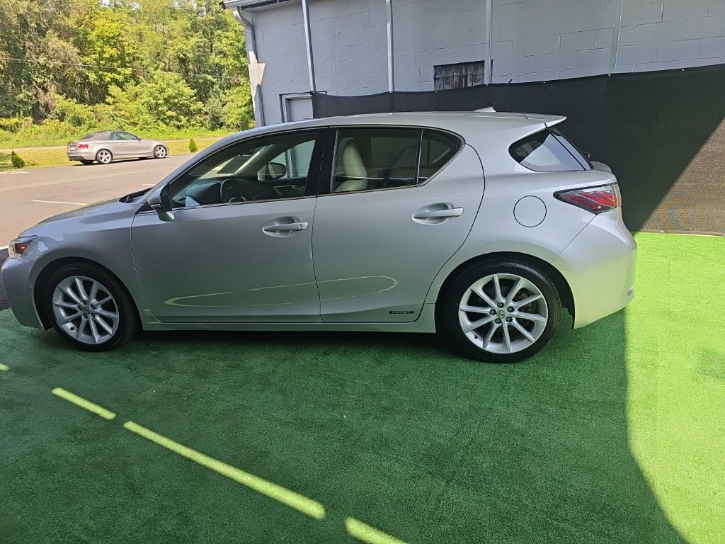 Used 2012 Lexus CT 200h Premium FWD image 7