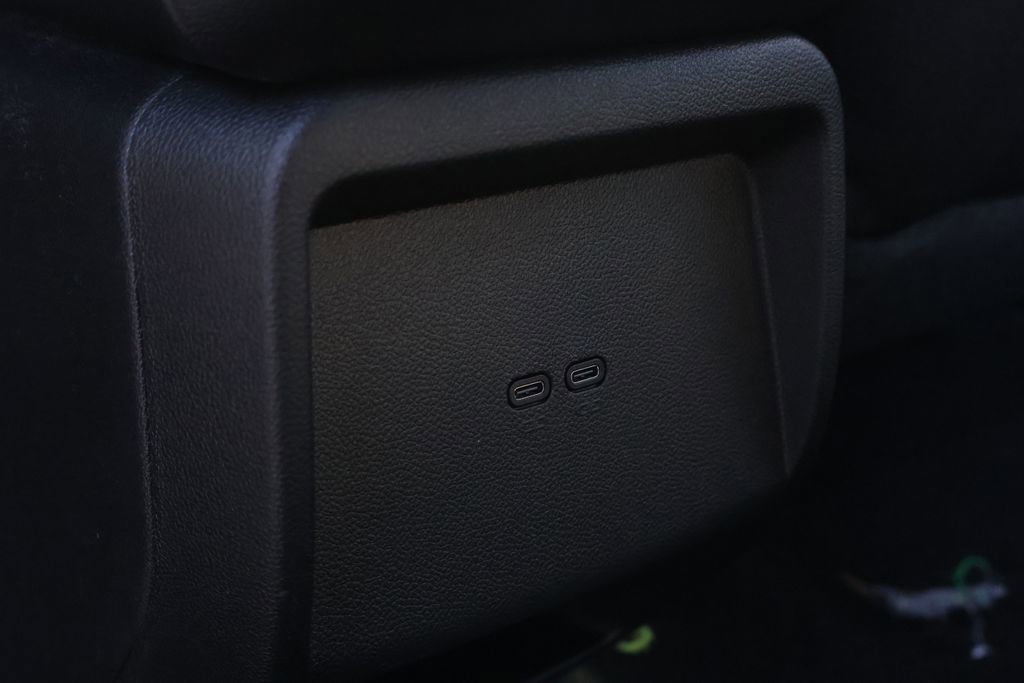 New 2026 Chevrolet Equinox EV LT image 33