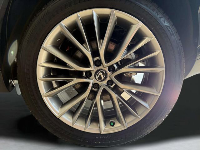 Used 2025 Lexus NX 350h AWD w/ Accessory Package (2T) image 35