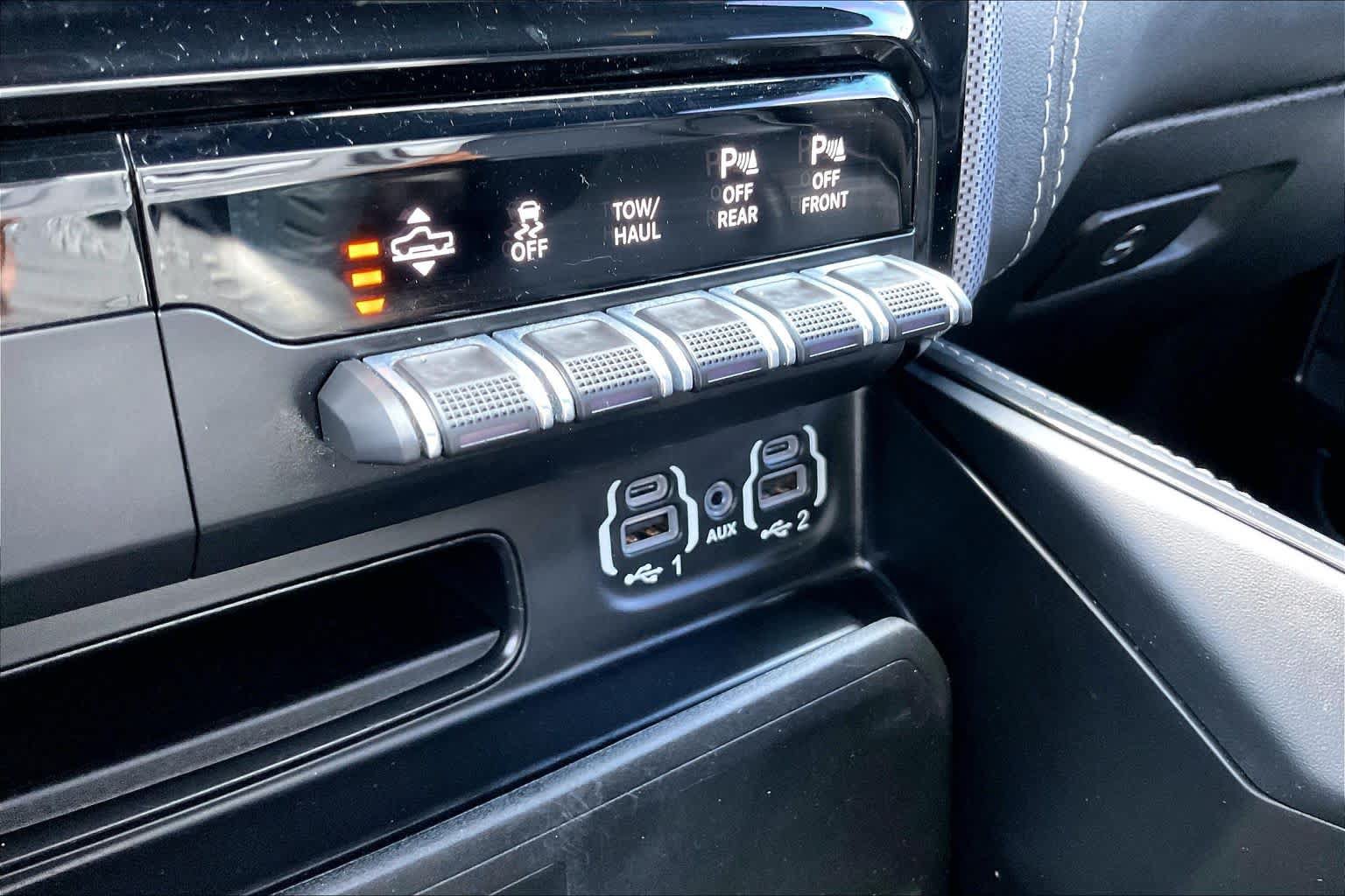 Used 2020 RAM 1500 Limited AWD/4WD image 33