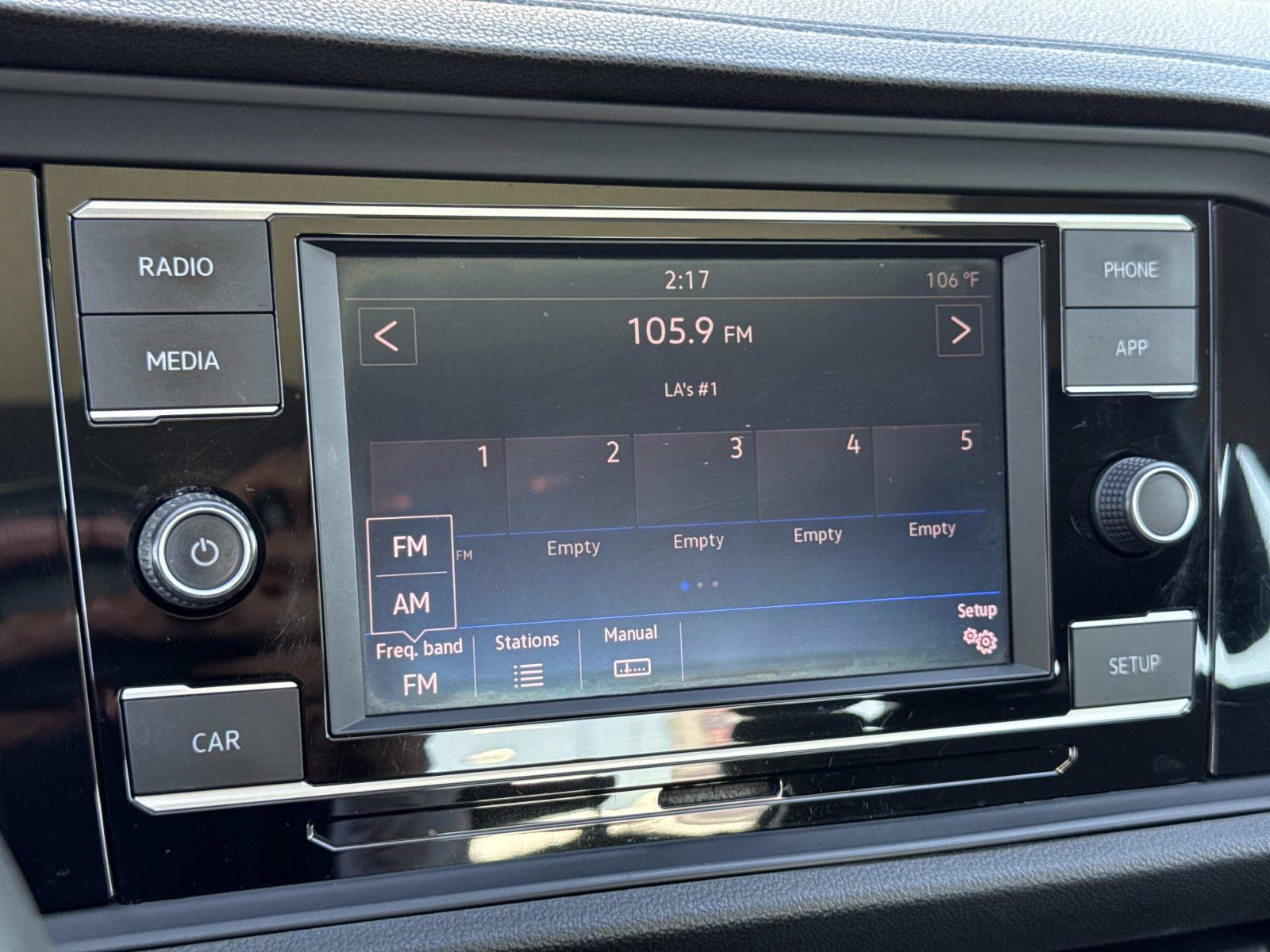 Used 2019 Volkswagen Jetta SE FWD image 16