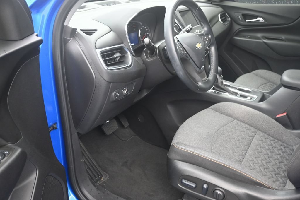 Used 2024 Chevrolet Equinox LT FWD image 10