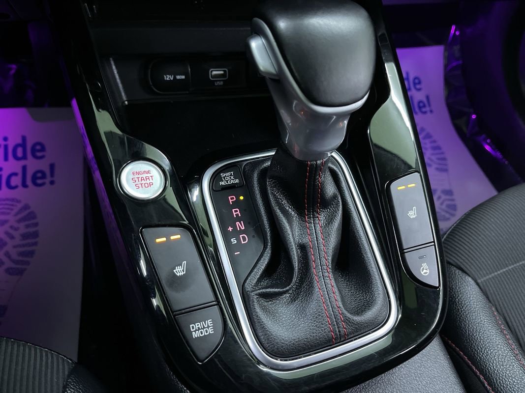 Used 2020 Kia Soul GT-Line Turbo FWD image 25