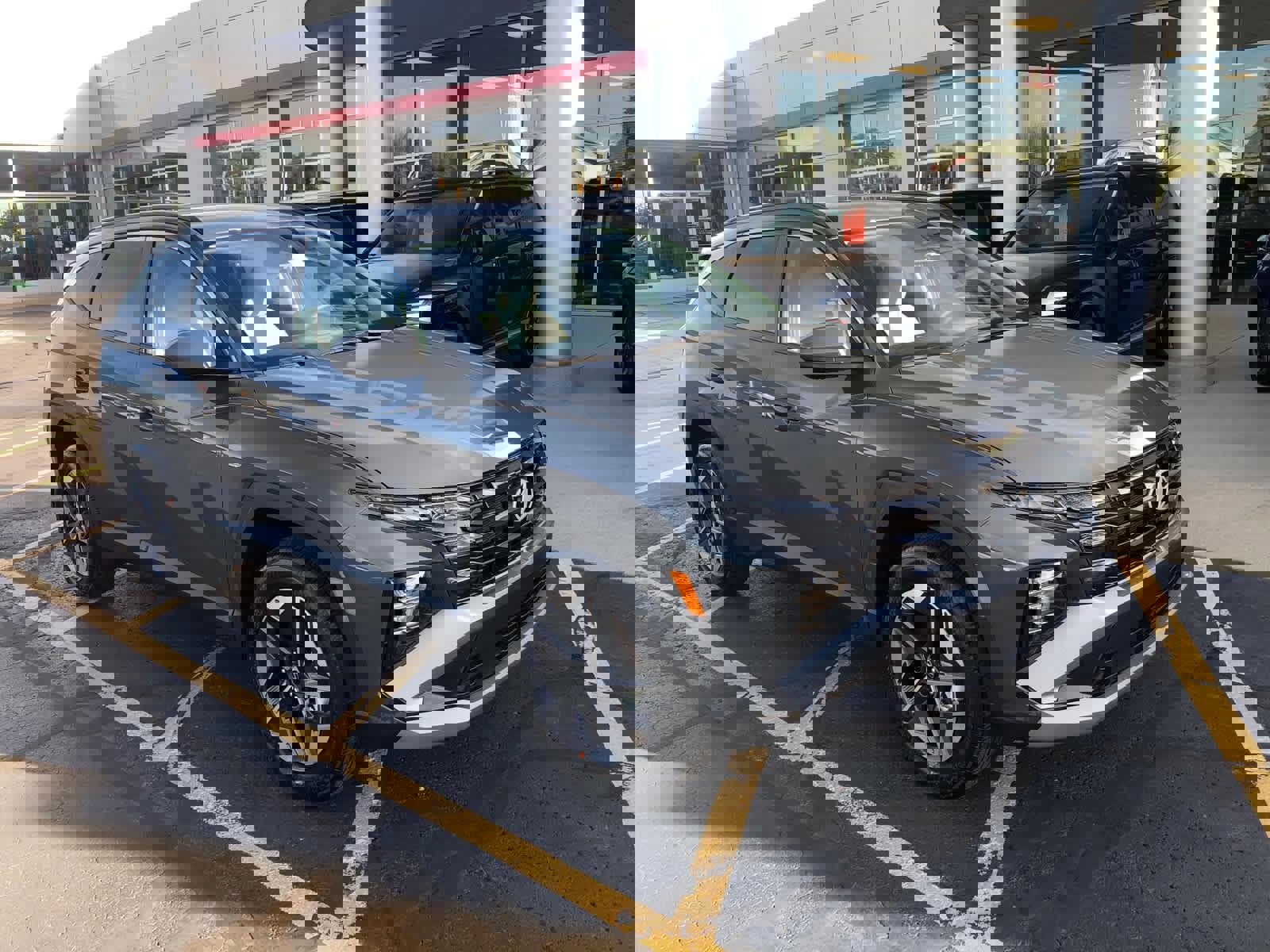 New 2026 Hyundai Tucson SEL image 3