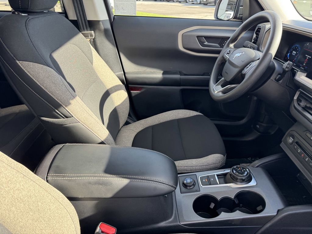 Used 2025 Ford Bronco Sport Big Bend image 6