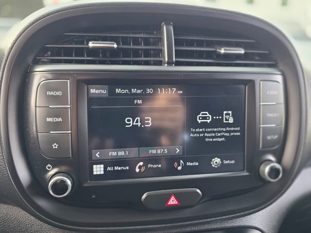 Used 2023 Kia Soul LX image 26