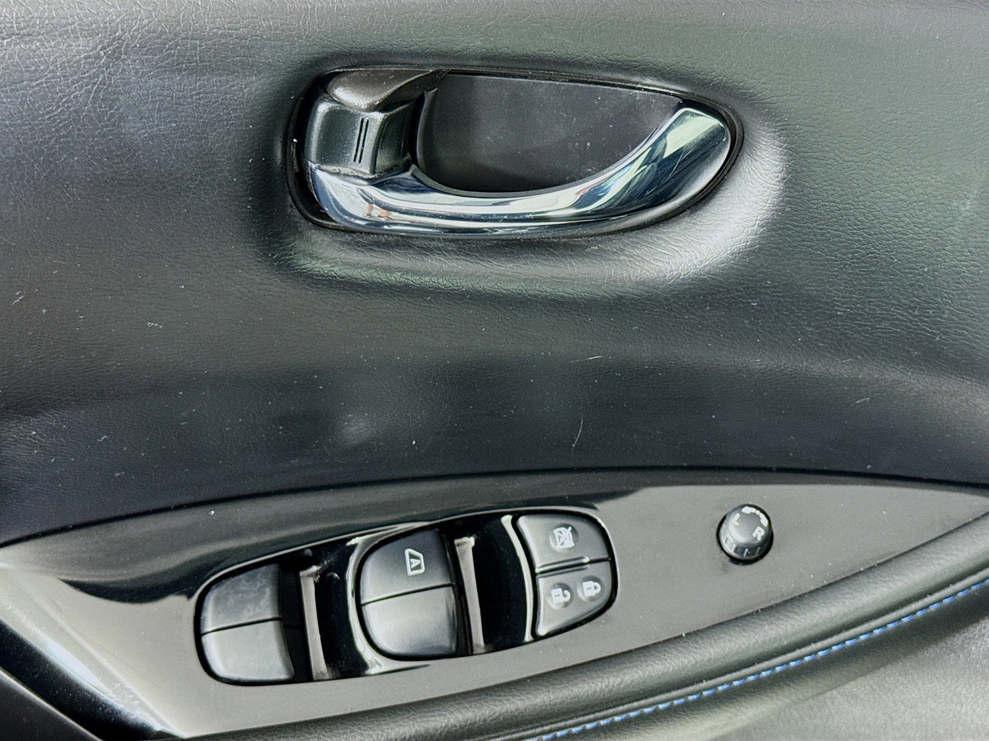 Used 2019 Nissan Leaf SL Plus image 23