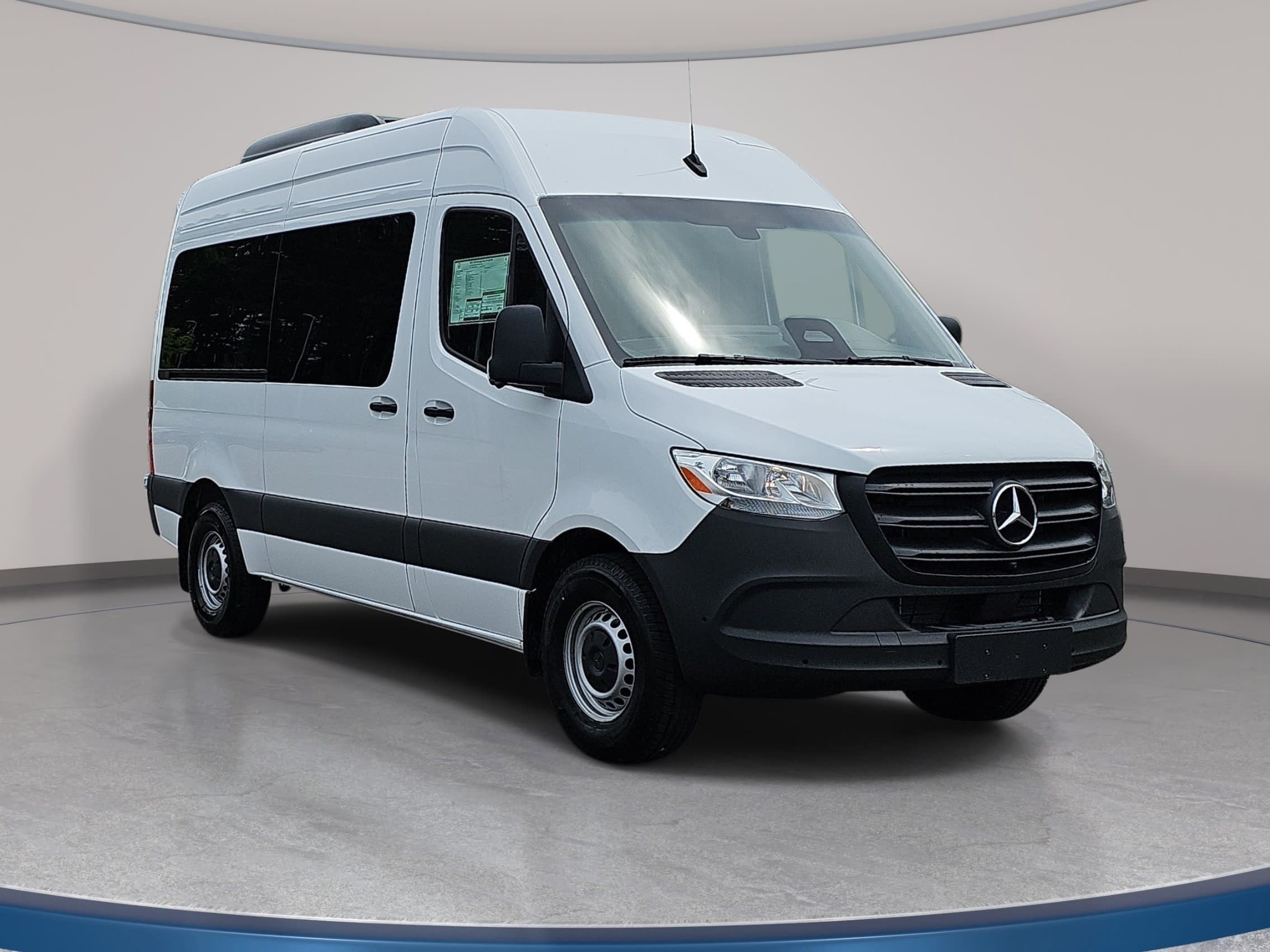 New 2025 Mercedes-Benz Sprinter 2500 image 3