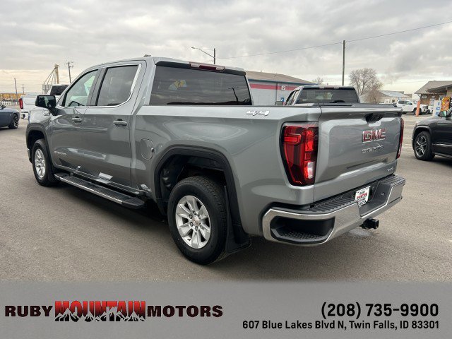 Used 2025 GMC Sierra 1500 SLE image 11