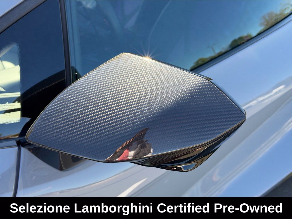 Used 2025 Lamborghini Revuelto AWD/4WD image 18