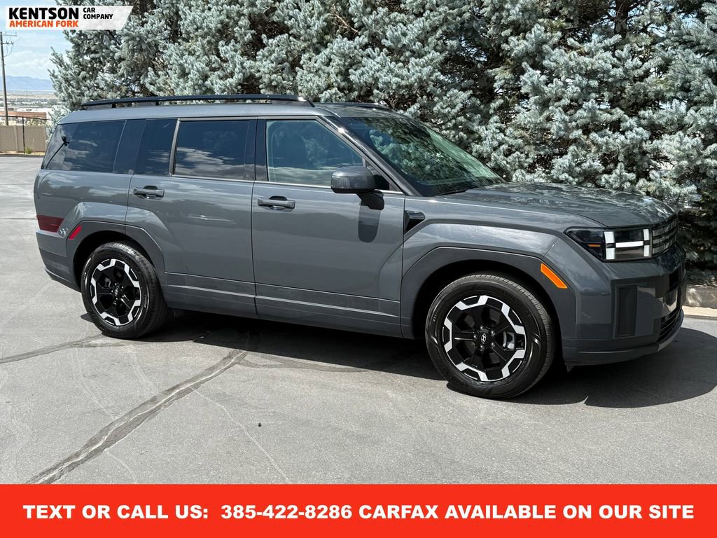 Used 2025 Hyundai Santa Fe SEL image 12