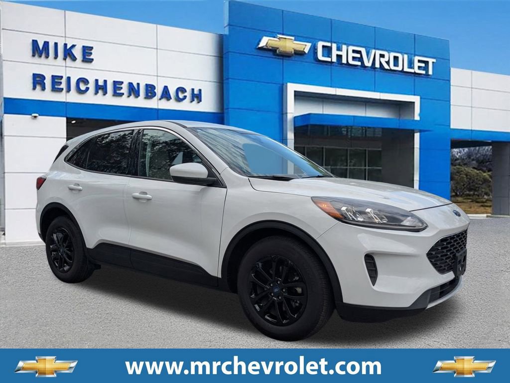 Used 2021 Ford Escape SE w/ Convenience Package