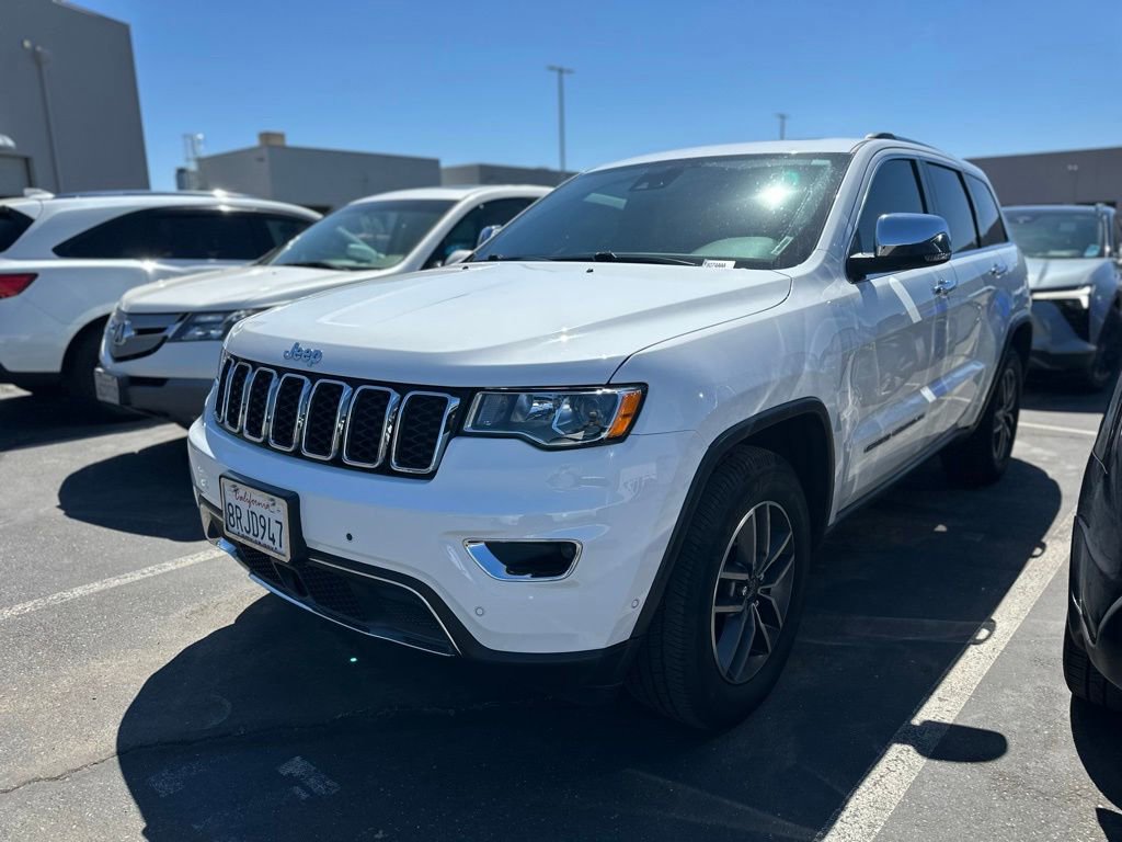 Used 2020 Jeep Grand Cherokee Limited w/ Trailer Tow Group IV AWD/4WD image 3