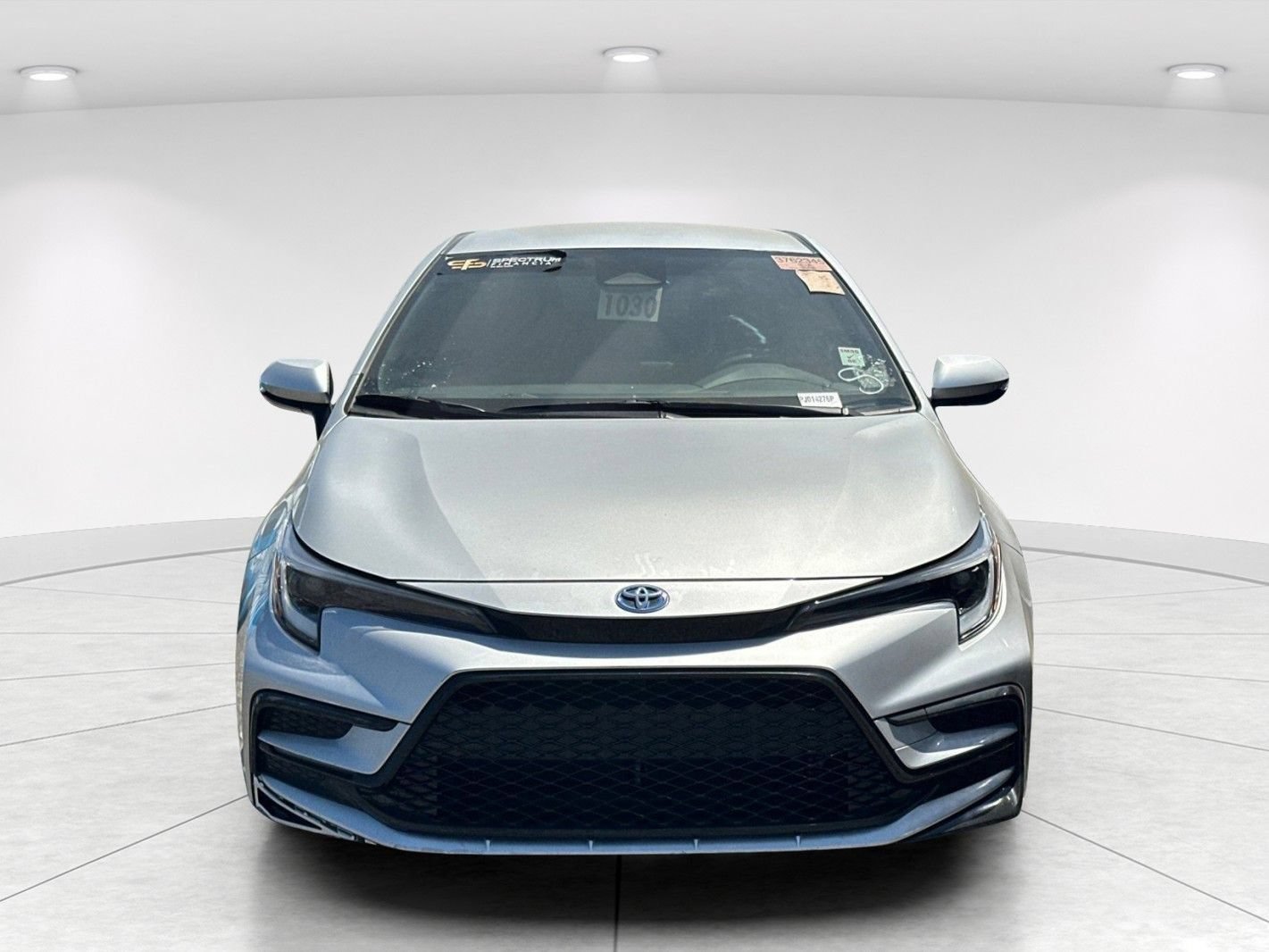 Used 2023 Toyota Corolla SE w/ Carpet Mat Package (TMS) FWD image 3