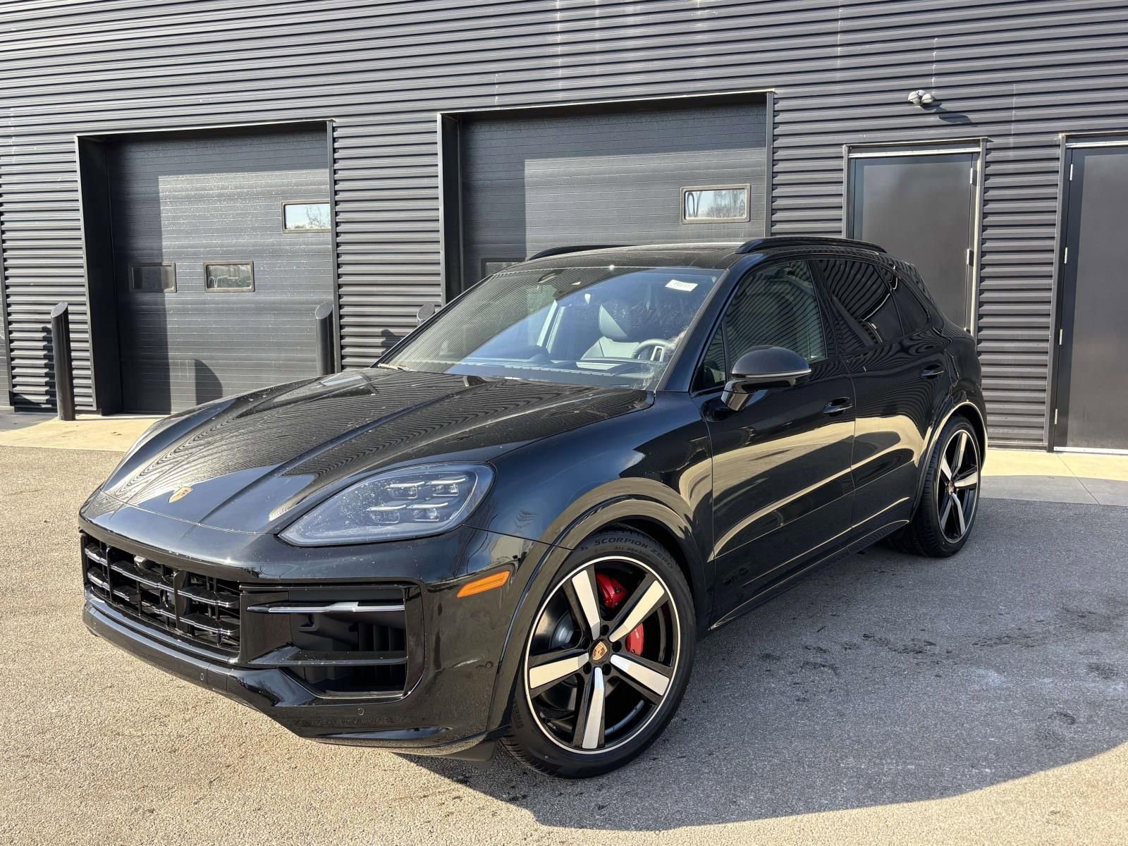 New 2026 Porsche Cayenne GTS AWD/4WD image 6