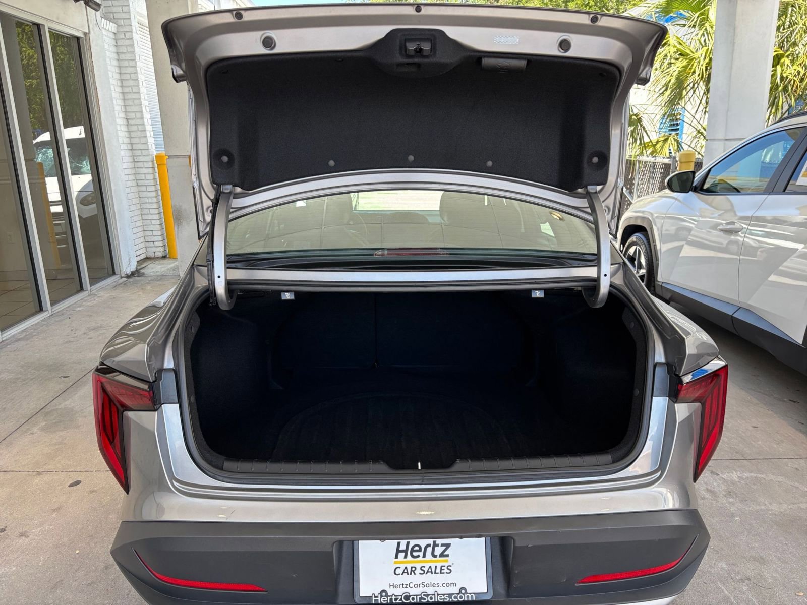 Used 2025 Kia K4 FWD image 32