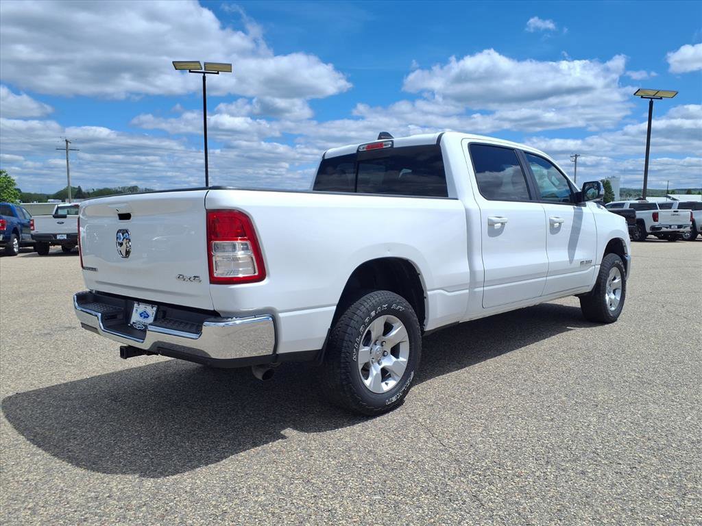 Used 2022 RAM 1500 Big Horn AWD/4WD image 3